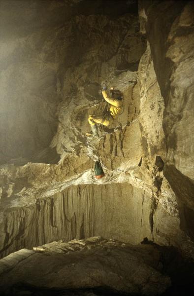 northernlinepitch01 - Pitch above Northern Line, Migovec System (D. Wilson)