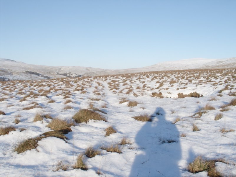 jarvist frost - canon g5 - looking north from king pot frozen kingsdale