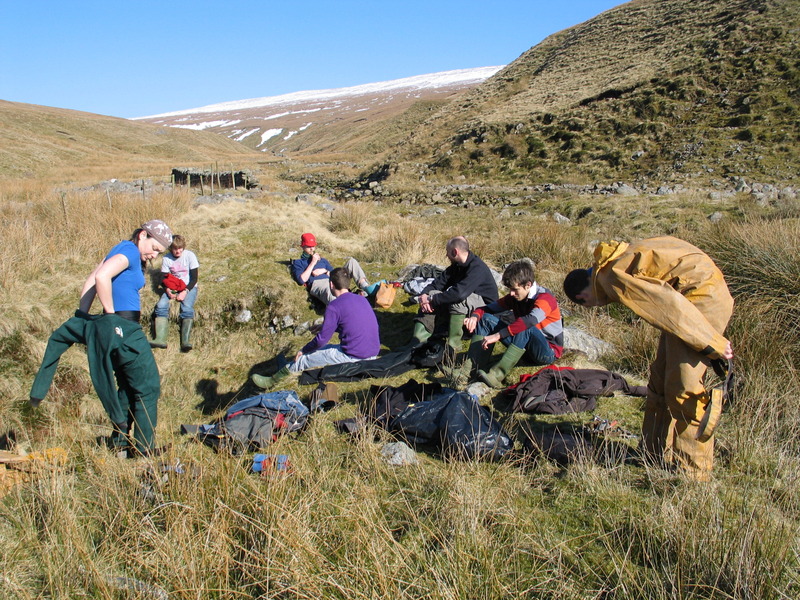 2010-03-07-14.13.43 - Jarvist Frost - Canon Powershot G5 - top sink - snow and sun - derig party send off