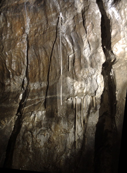 jarvist frost - canon g5 - king pot - queensway - metre long straw on true left of passage near climb over cracked boulders