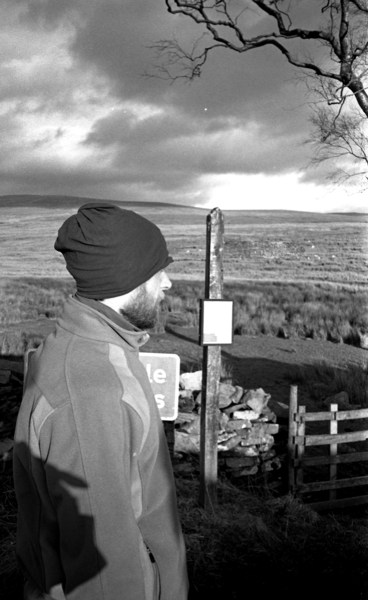 2012-02-19-JarvistFrost-OlympusXA-RolleiRetro100-Rodinal1p50-BullpotFarm05