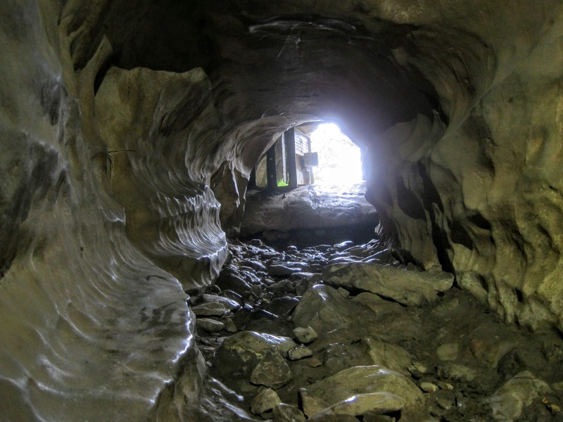 2016-10-15_13h46m-JarvistMooreFrost-CanonS95-AgenAllwedd-Aggy-IMG_0771