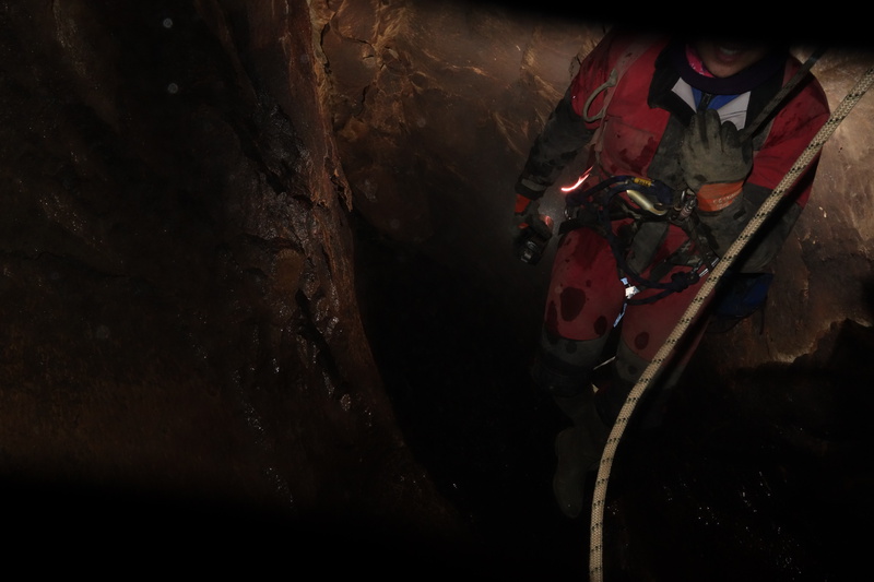 2016-11-26_15h54m-RhysTyers-SonyRX100II-GapingGhyll-DSC03463